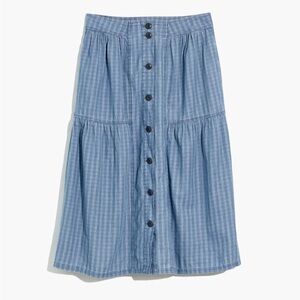Madewell - Button-Front Tiered Midi Skirt in Indigo Gingham Check - size small 2